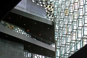 Island Reiten schwarzer Strand