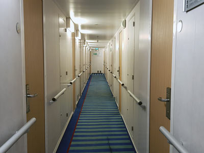 Der Zugang zu den Kabinen