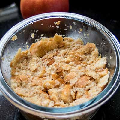 Nach wenigen Minuten sind die Br&ouml;tchen wieder weich und bereit f&uuml;r die Pfanne