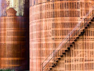 Verostete Industriet&uuml;rme in Dj&uacute;pivogur