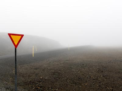 Keine gute Idee bei dieser Sichtweite schnell zu fahren