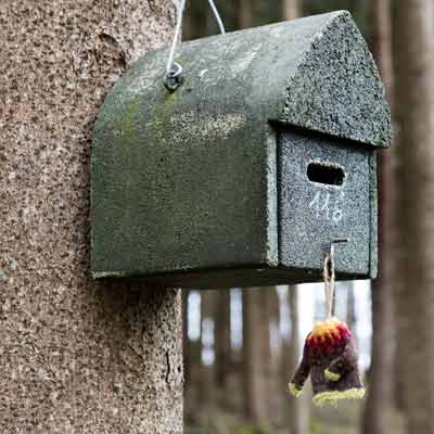 Mini-Pullover Lopapeysa Modell Fagradalsfjall als Schlüsselanhänger