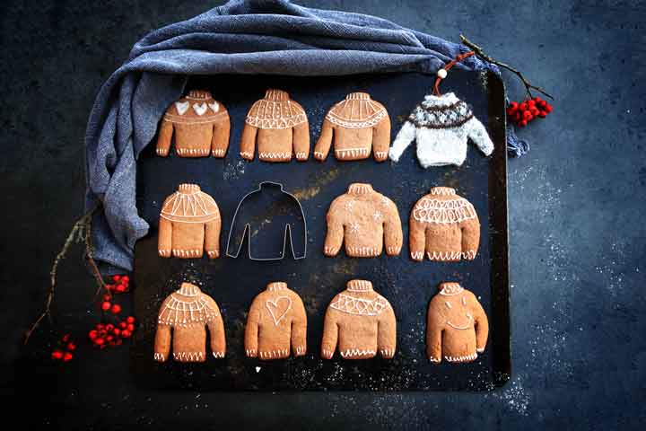 Ein isländischer Lopapeysa als knusprig, würziger Weihnachtskeks mit Ingwer, Kardamom, Muskat und Zimt zum Verschenken oder einfach selbst genießen.